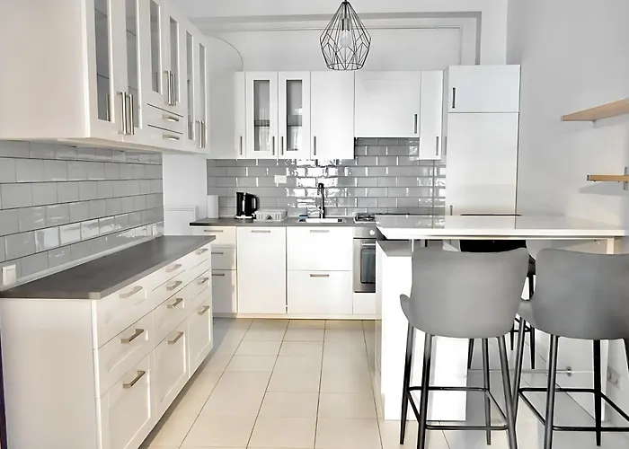 Cozy Eden Residency - *