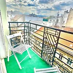 Cozy Eden Residency - - Steps To Main Attractions *
